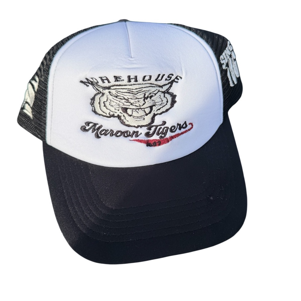 Black and White Hat